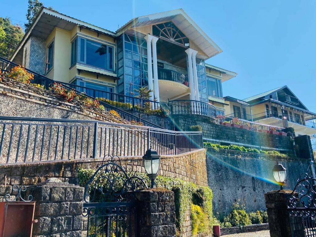 The Horizon Villa South Dharamshala Extérieur photo